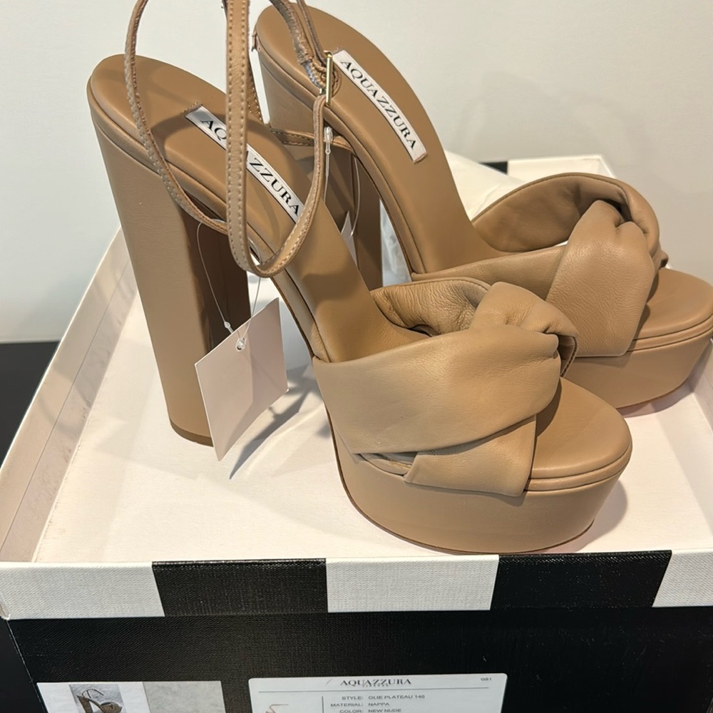 Aquazzura nude platform ollie sandal brand new